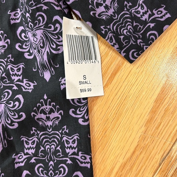 Disney HAUNTED MANSION button front shirt - Picture 7 of 7